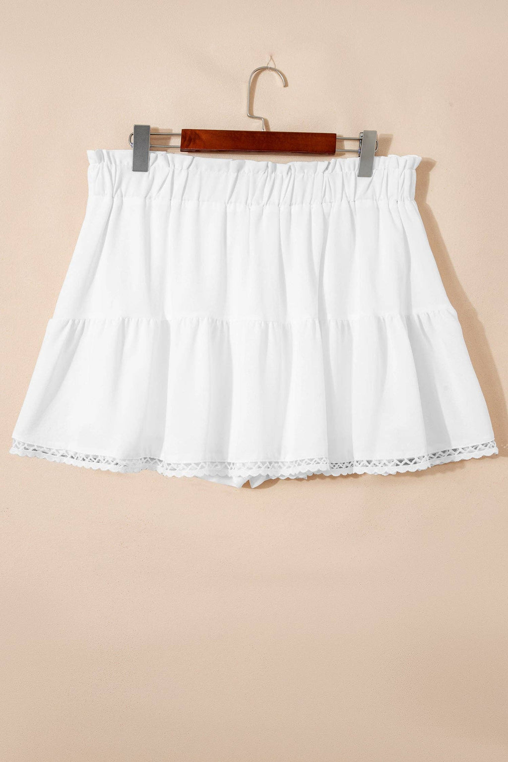 Plus Size Frilled Elastic Waist Lace Trim Boho Ruffled Shorts