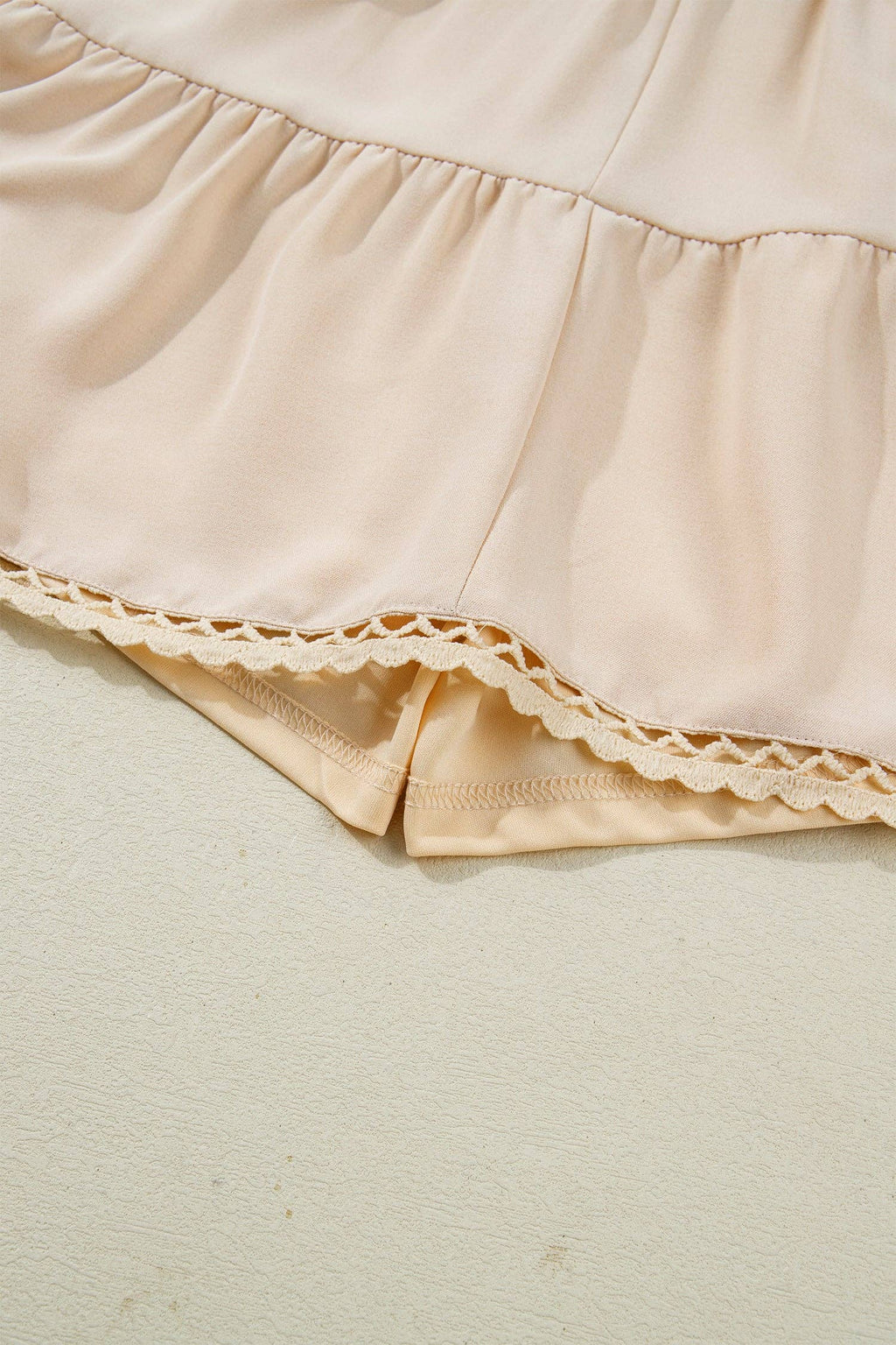 Plus Size Frilled Elastic Waist Lace Trim Boho Ruffled Shorts