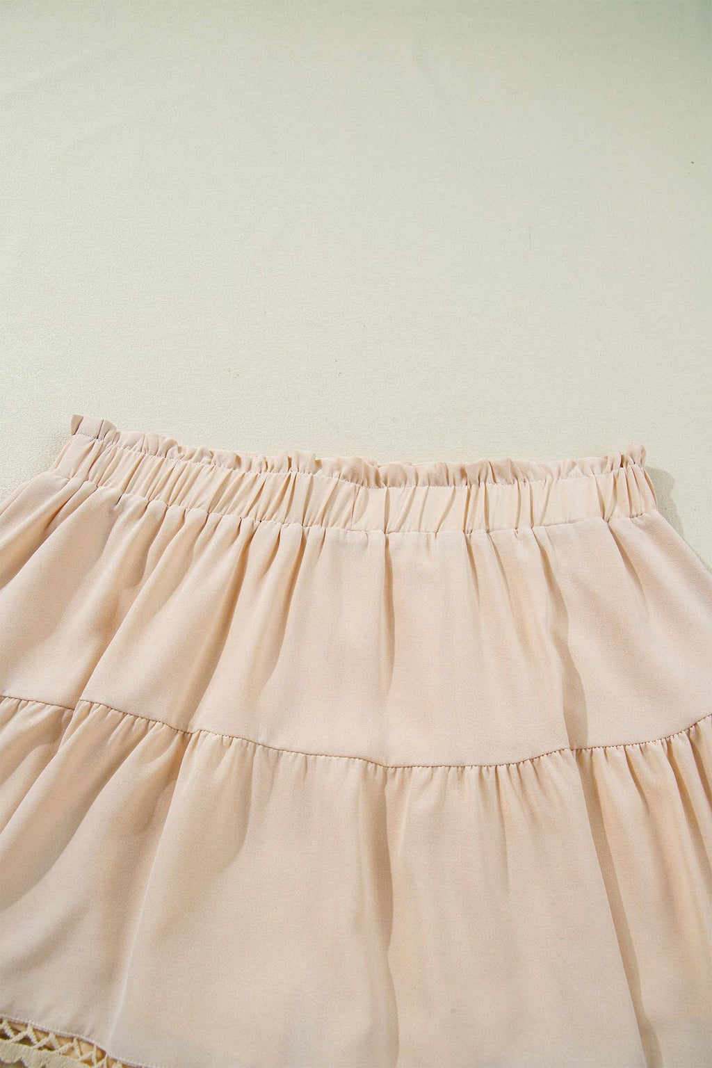 Plus Size Frilled Elastic Waist Lace Trim Boho Ruffled Shorts